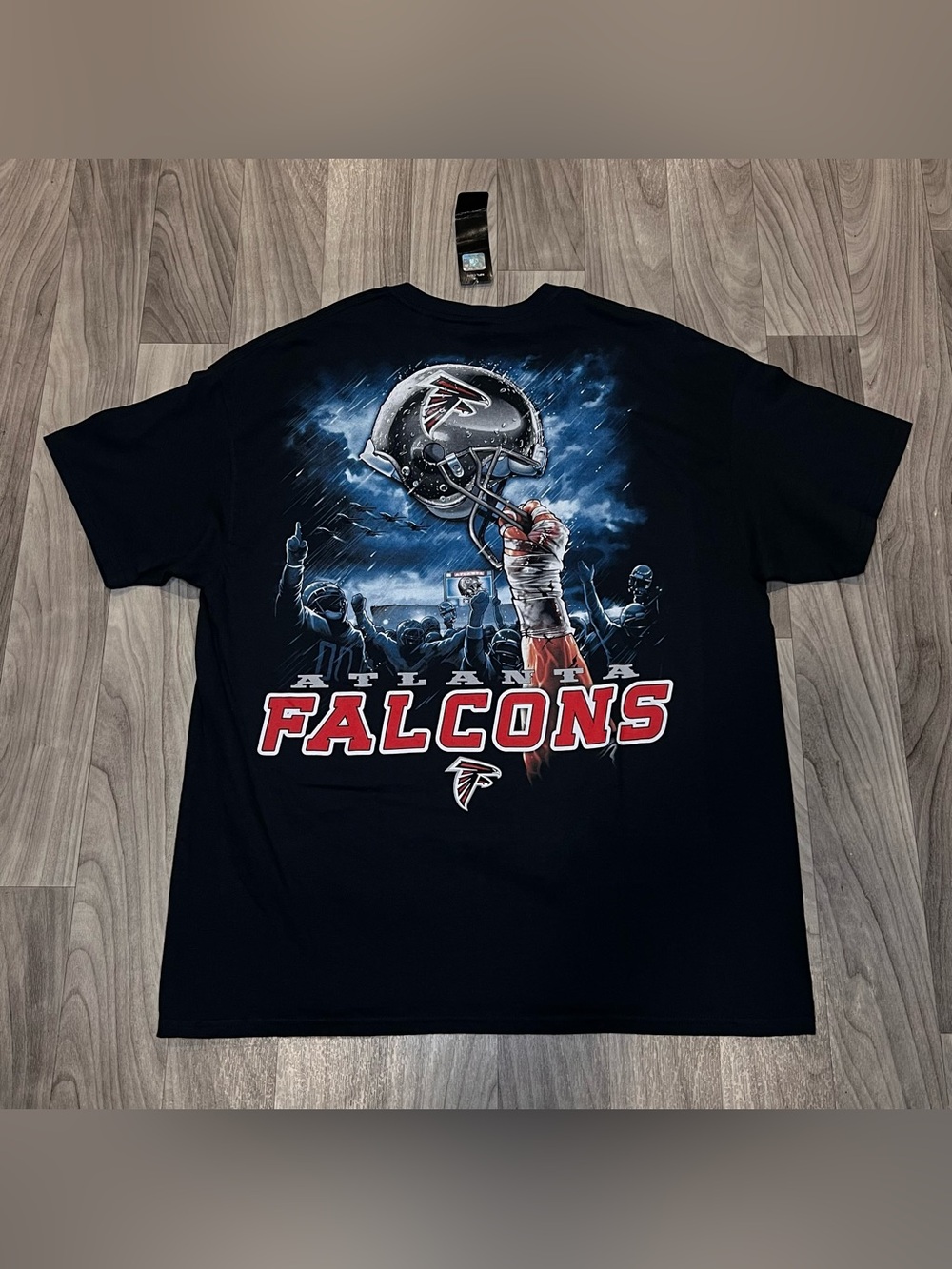 SIZE XL NWT ATLANTA HAWKS MAJESTIC VICTORY SKY HELMET SHIRT